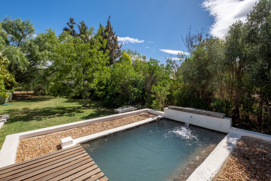 5 Bedroom Property for Sale in Mcgregor Western Cape